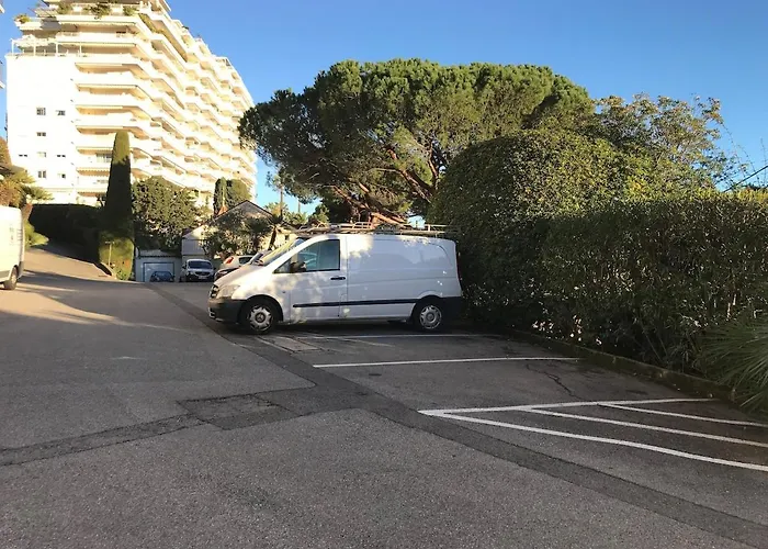 Sea View Luxury Pointe Croisette Apartment